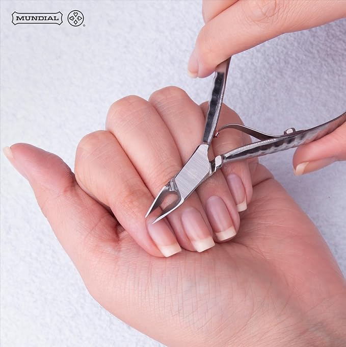 Mundial 722-PRProfessional Cuticle Nipper - High Precision Stainless Steel, Salon Quality, Ergonomic Handle