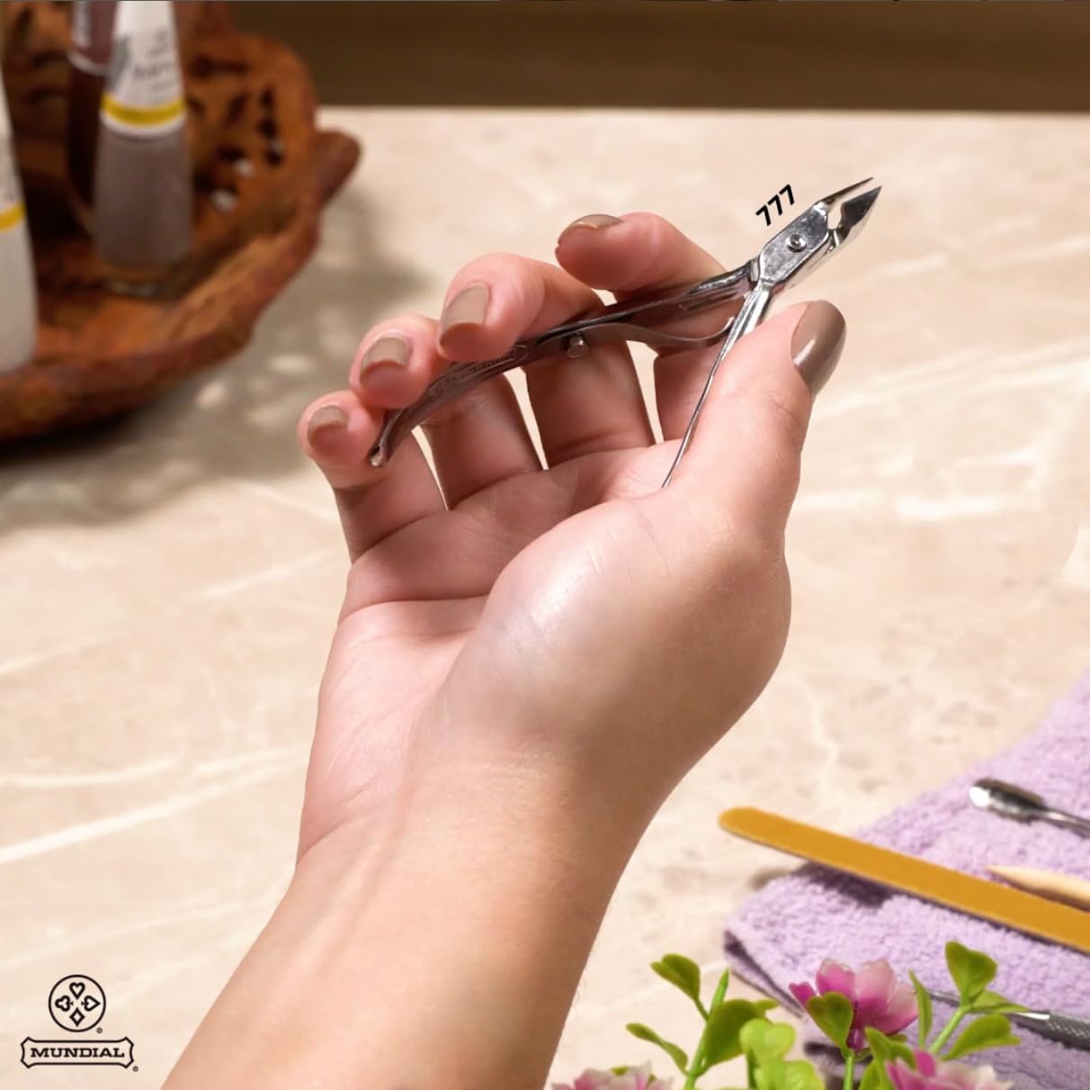 Cuticle Nipper MUNDIAL 777 Professional - Sharpened Nail Care Cuticle Trimmer for Manicure and Pedicure